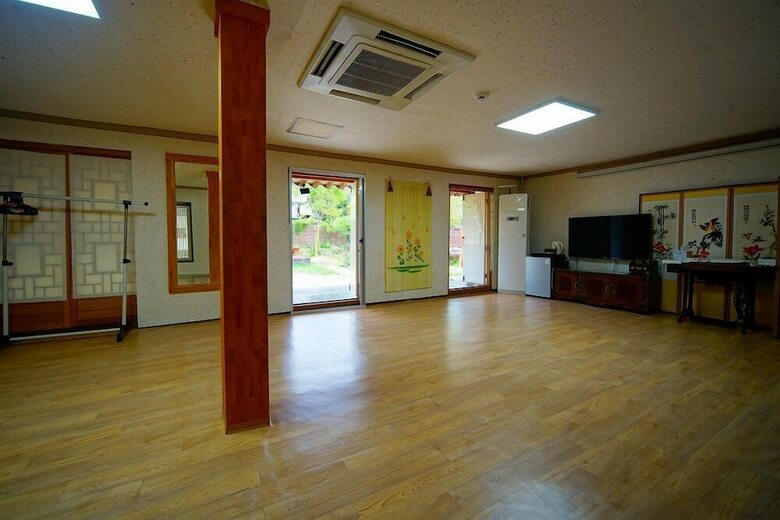 Hanok Hotel Dong Nak Won