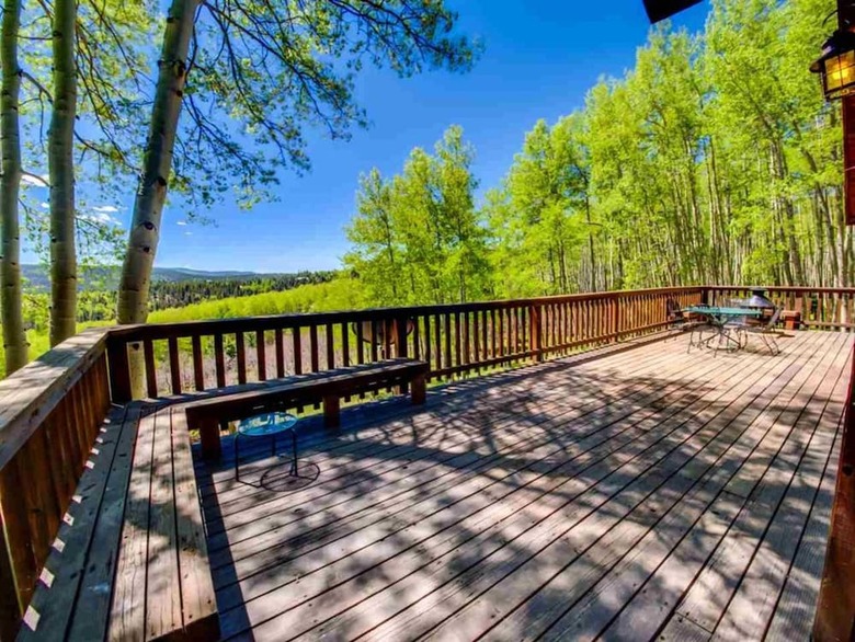 Country Club�homes