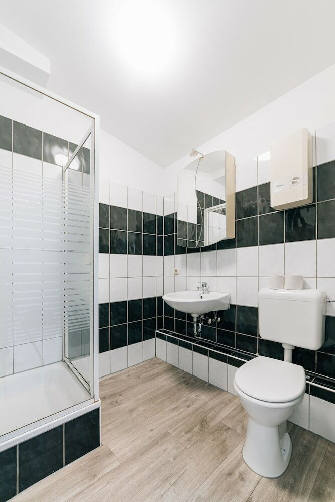 Hotel Miamarmaxipartments - Merkenicher Stra�e