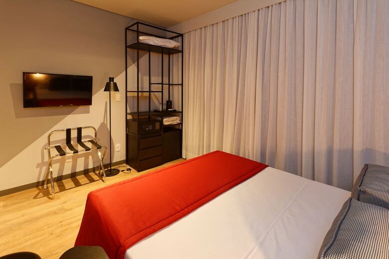 Hotel Ramada Encore By Wyndham Berrini
