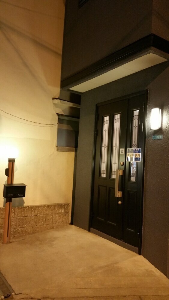 Apartamentos K.j House