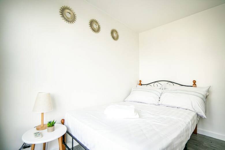 Apartamentos Indigo Ortigas @ Adb Avenue Tower