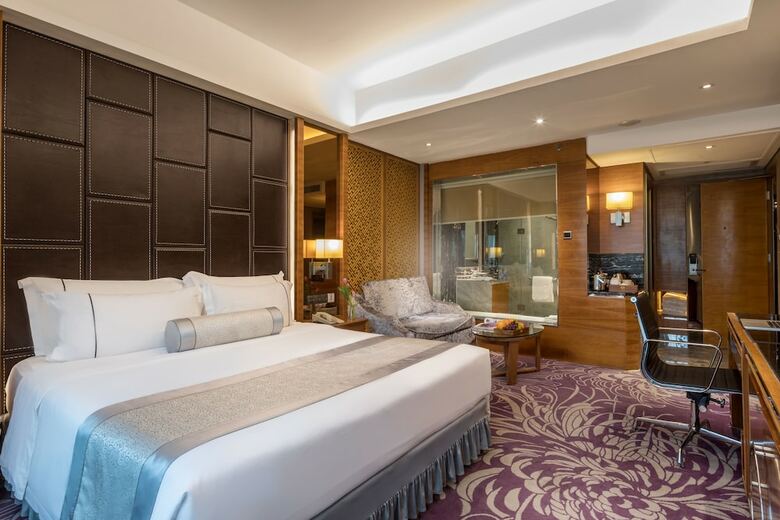 Guangdong Asia International Hotel