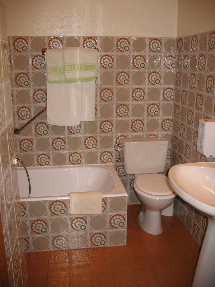 Hotel H�tel Les Triolets