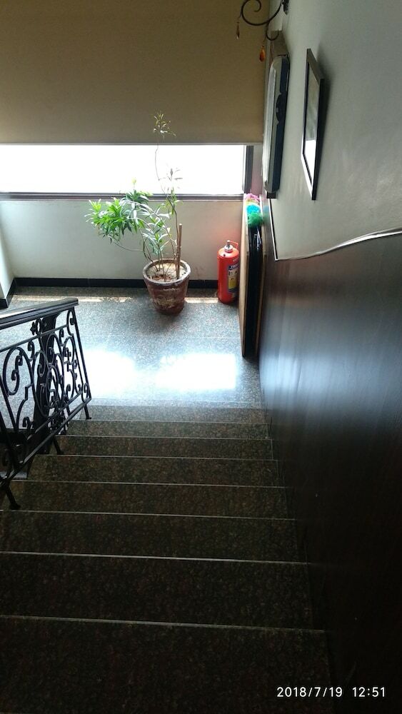 Hotel Metropolis Guest House