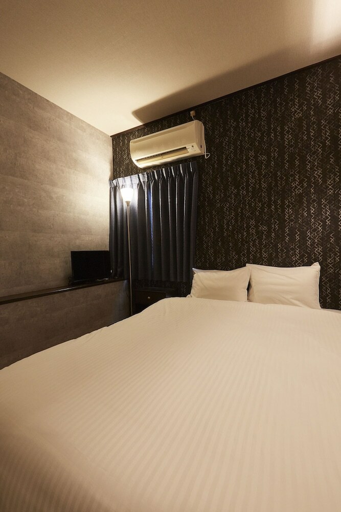 Hotel U-stay Kyotogosho