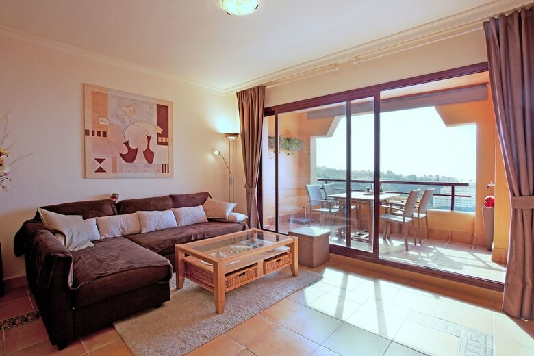 Apartamentos Alcores De Calahonda