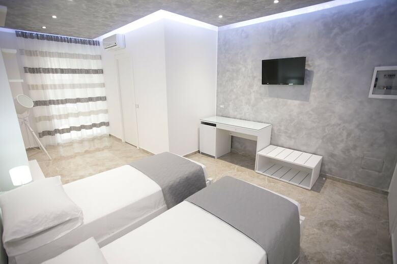 Bed & Breakfast Tropea Luxury & Charm