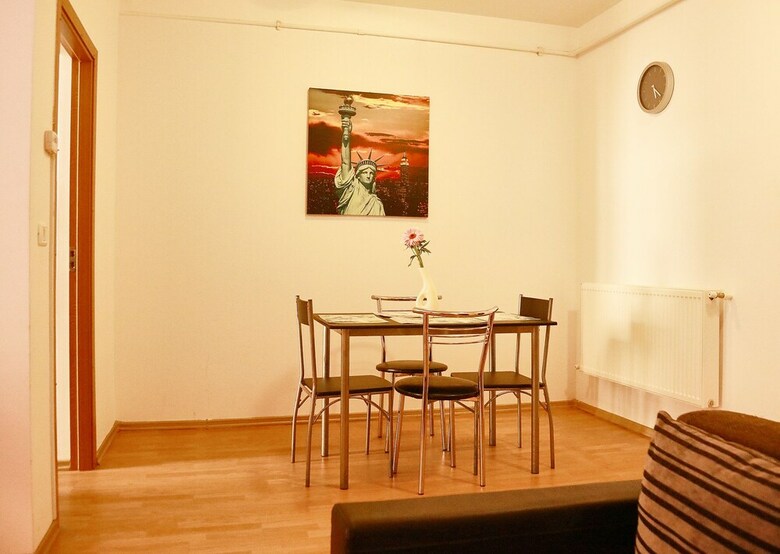 Gabizz Apartments - Near Farul Stadium