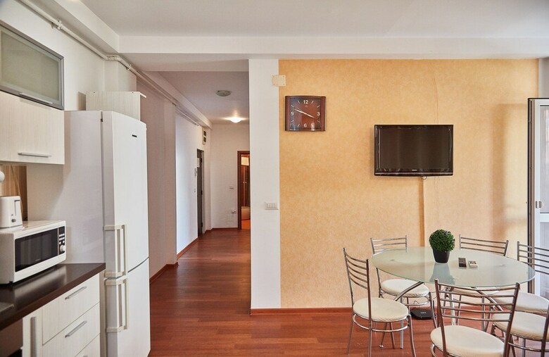 Gabizz Apartments - Near Farul Stadium