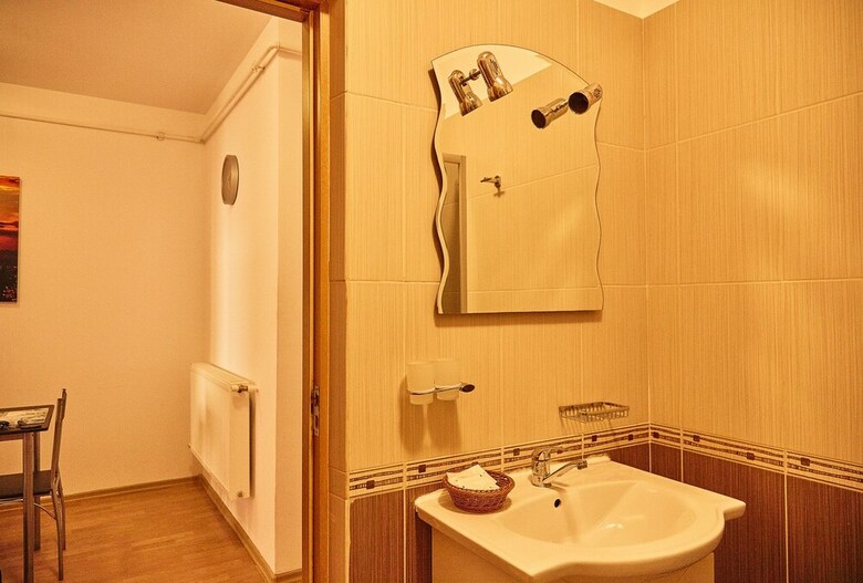 Gabizz Apartments - Near Farul Stadium