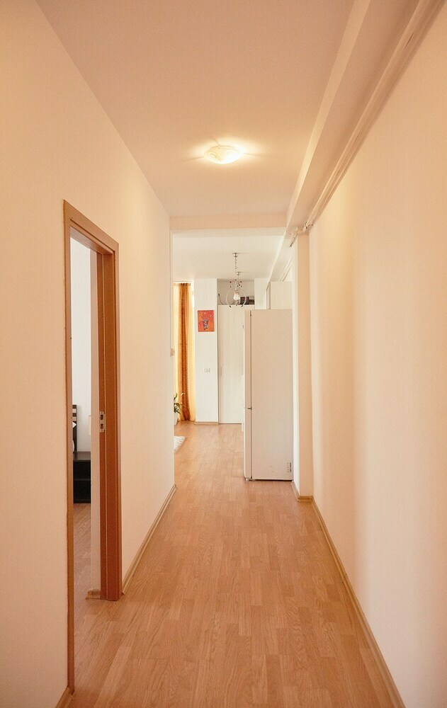 Gabizz Apartments - Near Farul Stadium