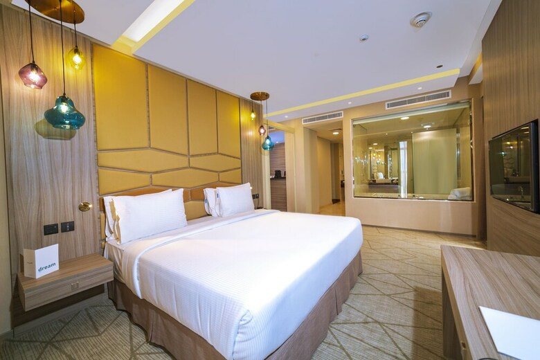 Hotel Occidental Dubai Production City