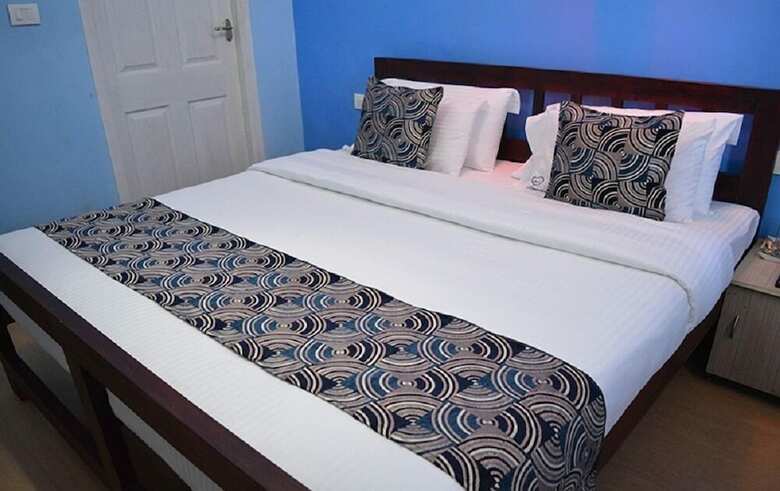 Hotel The Conerstayz