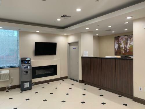 Voyage Hotel