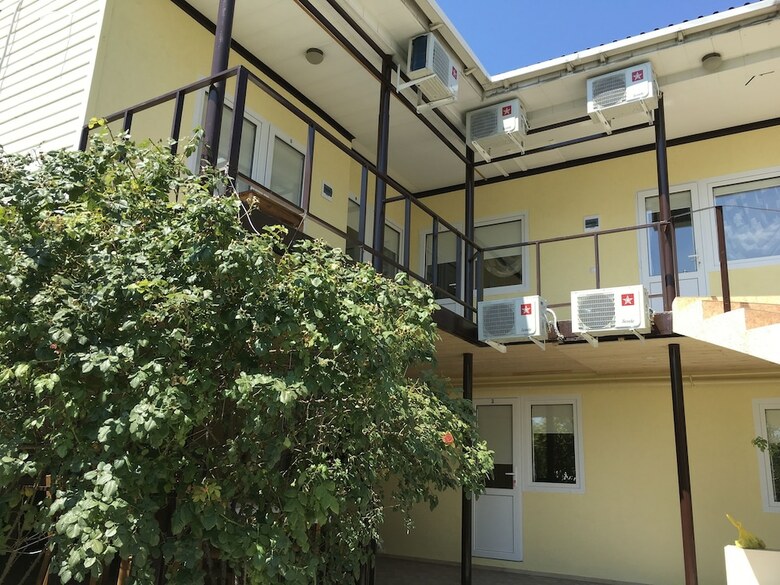Hotel Ghouse