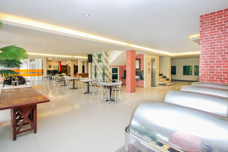 Hotel Airy Mandonga Edi Sabara 9 Kendari