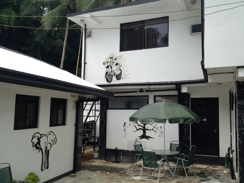 Hotel Western Highway Lodge