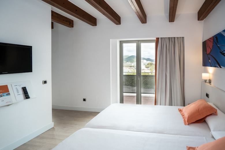 Hotel THB Ocean Beach - Adults Only
