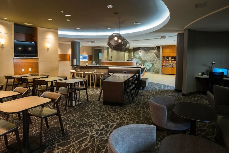 Hotel Springhill Suites By Marriott Winston-salem Hanes Mall