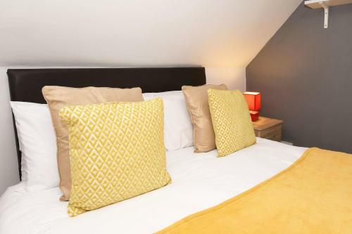 Townhouse @ Camm St