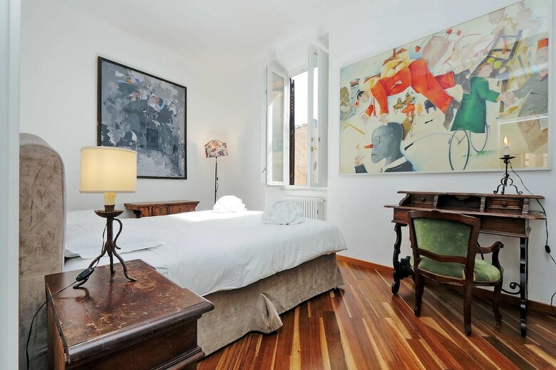 Pelliccia - Wr Apartments