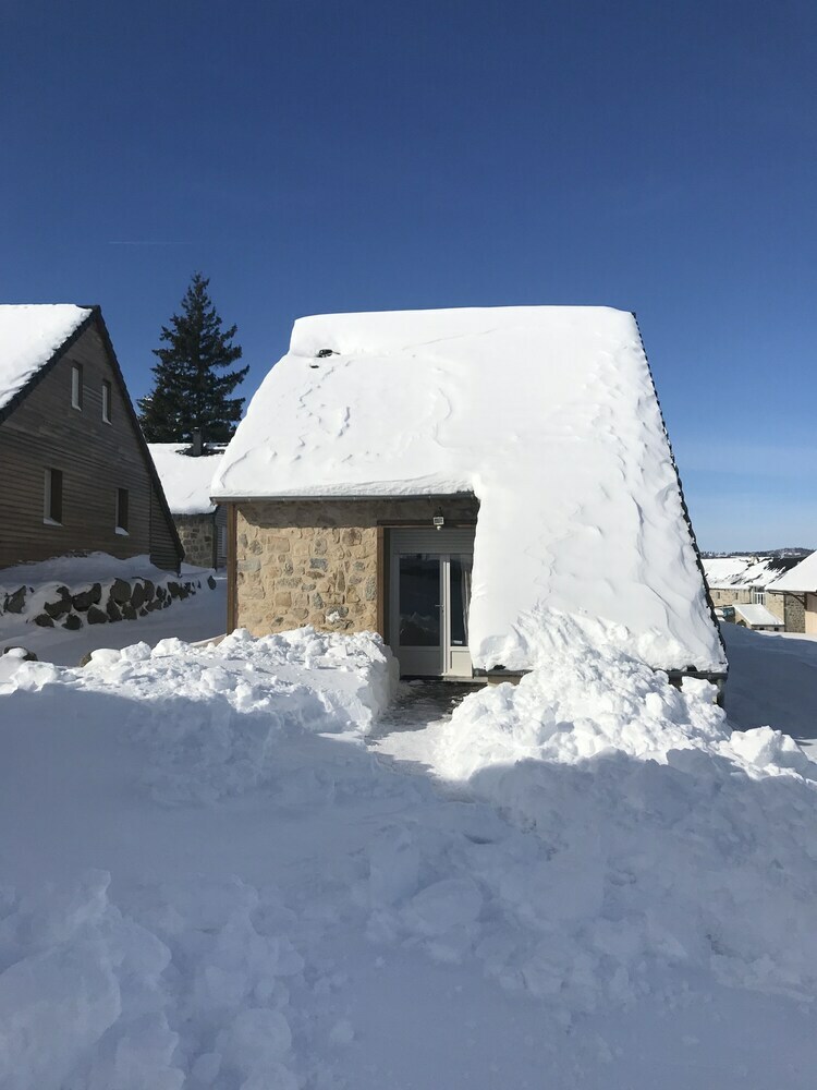 Les Chalets De L'aubrac