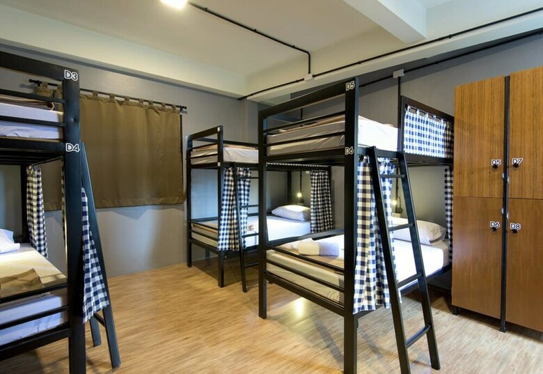 Hostal Arun Old Town Hostel