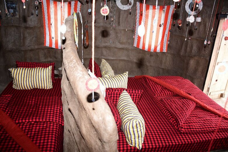 Posada Osiligilai Maasai Lodge