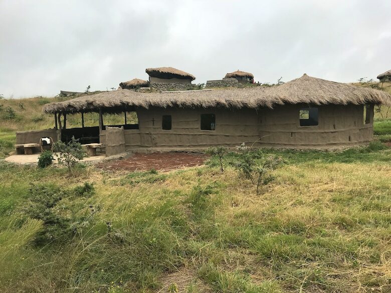 Posada Osiligilai Maasai Lodge