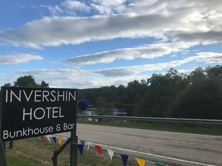 Invershin Hotel Bunkhouse & Bar