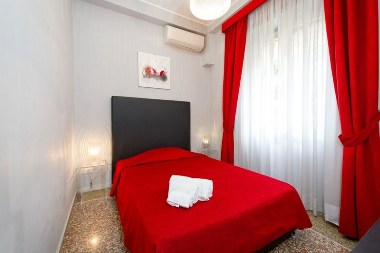 Hotel Domus Fabiola