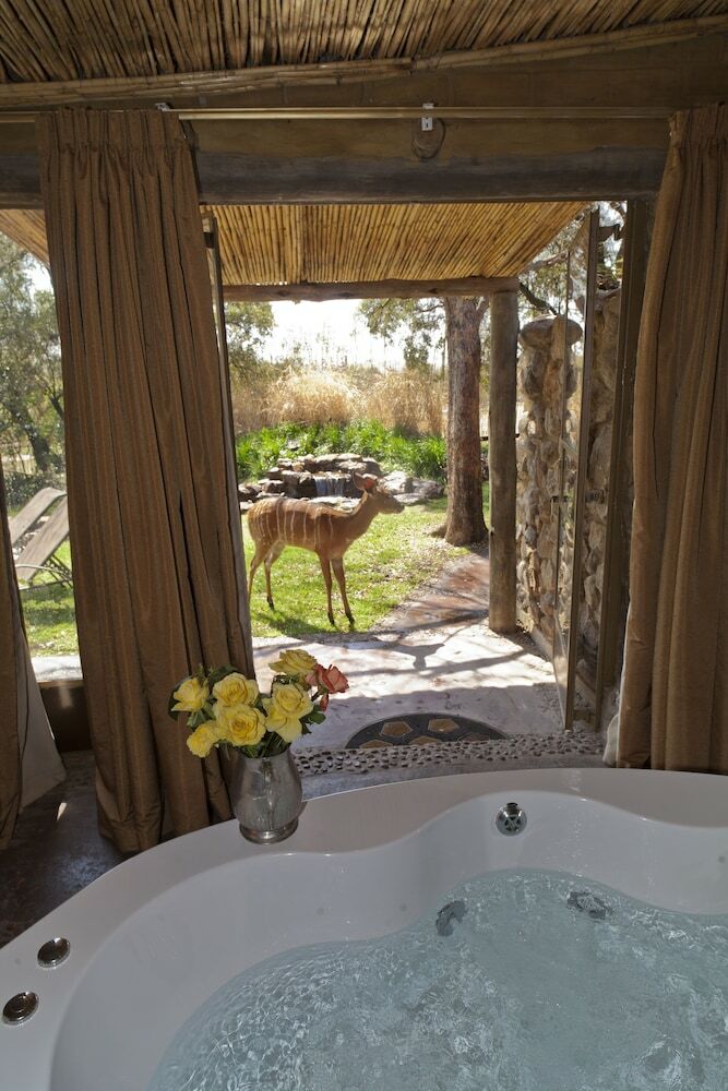 Hotel Lethabo Estate