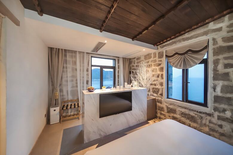 Floral Hotel Sea Say Villa Wenling