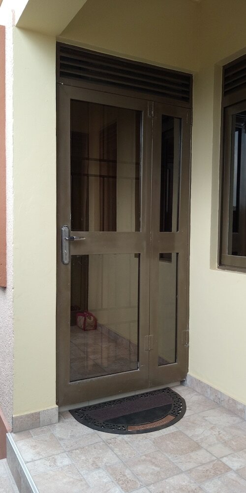 Apartamentos Maribel Homes