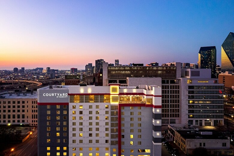 Hotel Courtyard By Marriott Dallas Downtown/reunion District