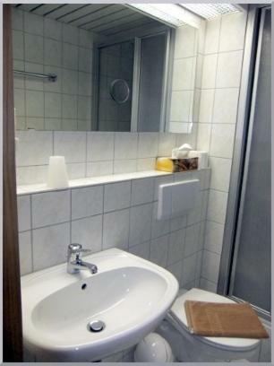 Hostal Gasthof-pension Rotes Haus