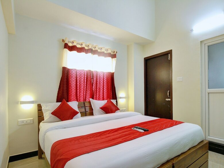 Hotel Oyo 14240 Mohan Residency
