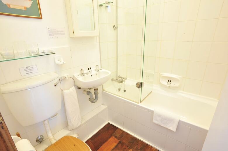 Bed & Breakfast Devonshire House