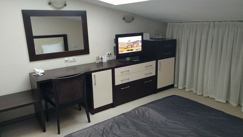 St. Ivan Rilski Hotel & Apartments