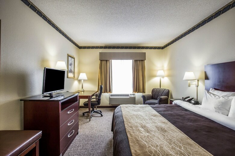 Hotel Comfort Inn & Suites Ft. Jackson Maingate