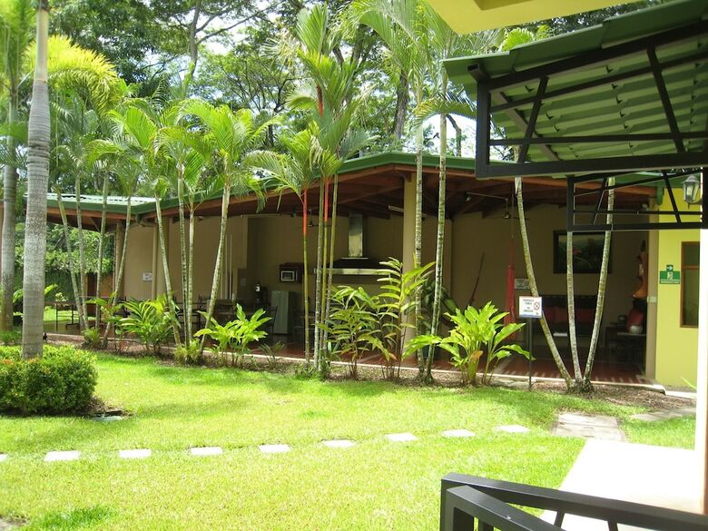 Club Del Cielo Unit 1