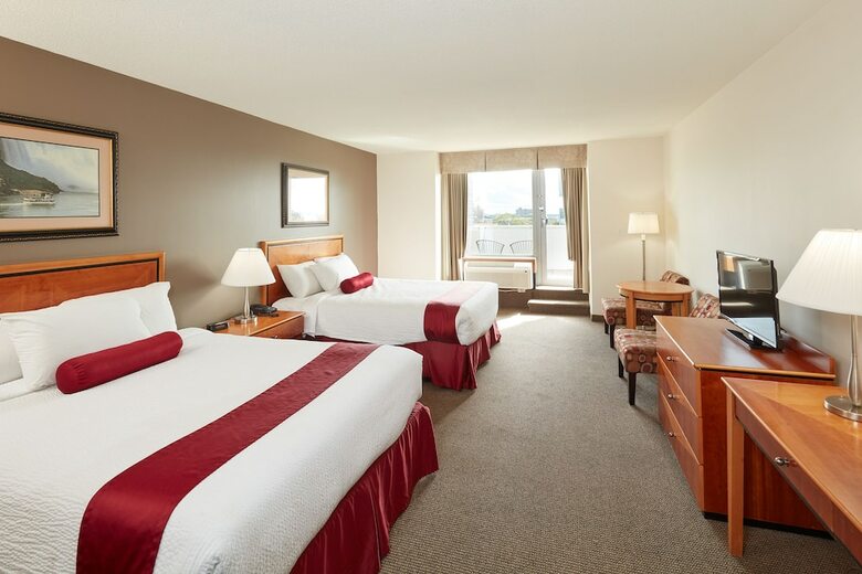 The Falls Hotel & Inn