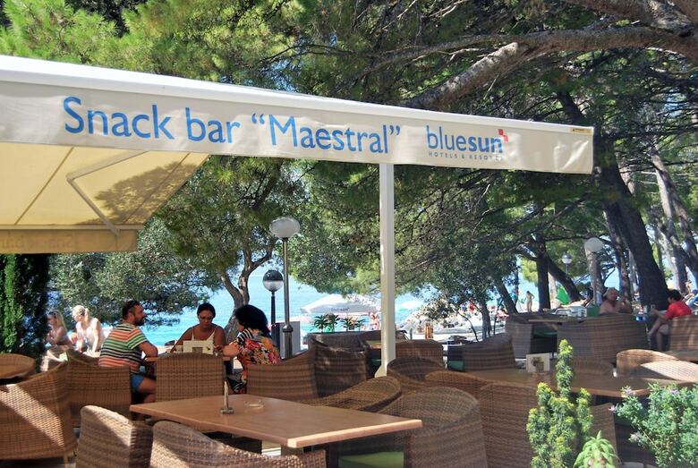 Bluesun Hotel Maestral