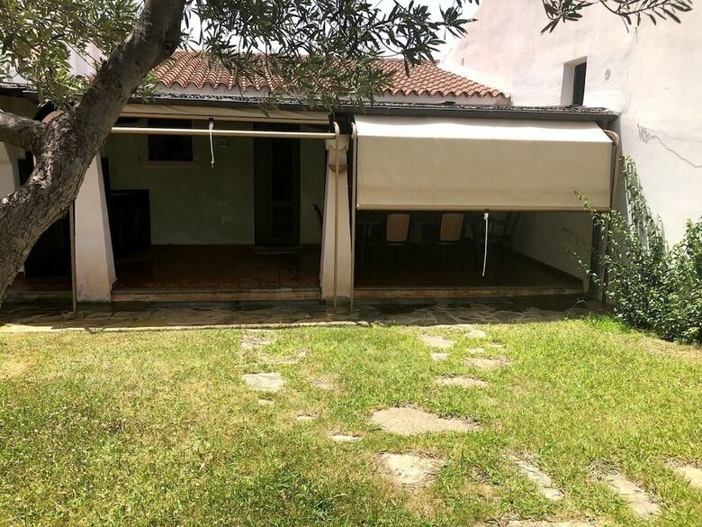 Feng Shui Pool House 28