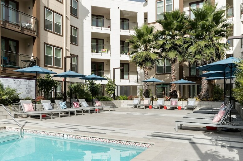 Apartamentos Bluebird Suites In Silicon Valley