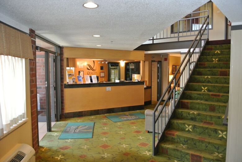 Hotel Quality Inn & Suites Mayo Clinic Area