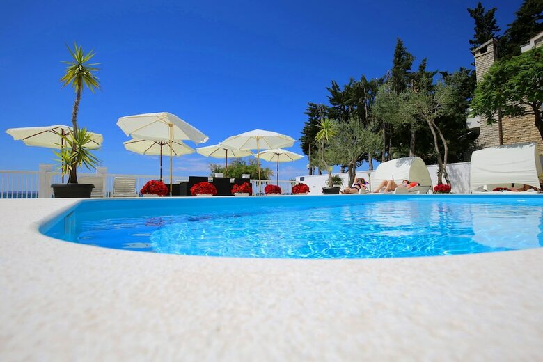Hotel Villa Triana