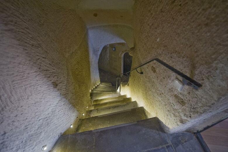 The Village Cave Hotel