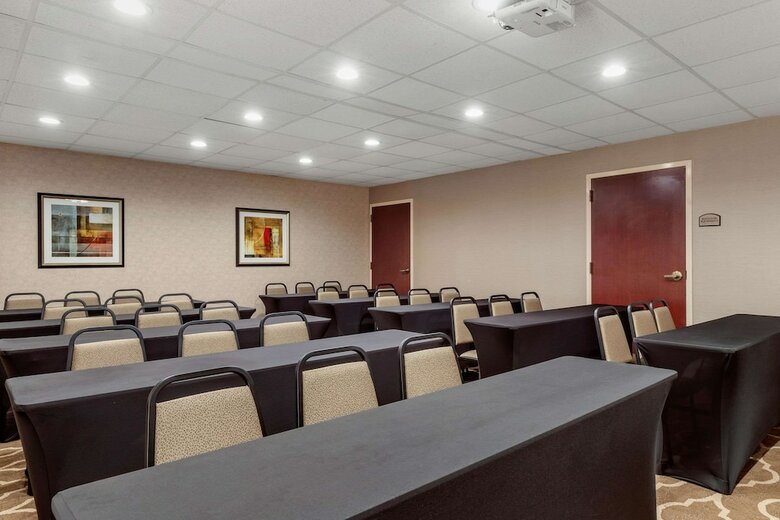 Hotel Comfort Inn & Suites Lake Norman